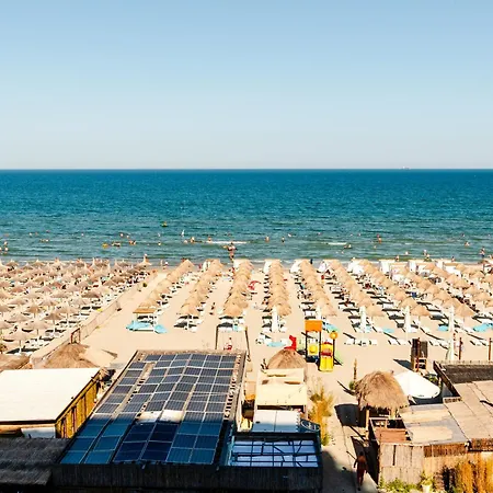 Sunrise Sea&pool View White Titanic With Private Parking דירה Năvodari